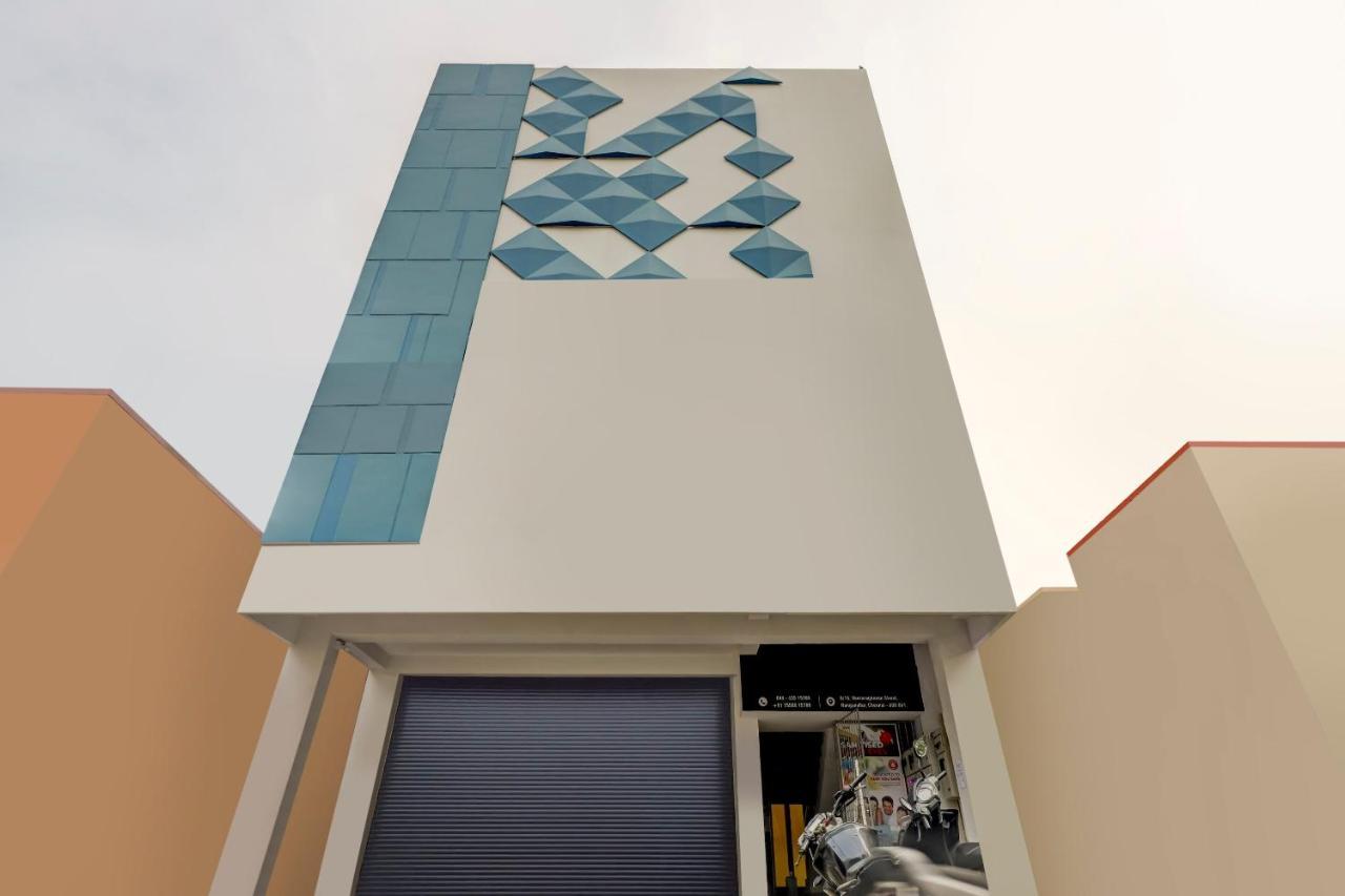 Super Oyo Silverkey Nanganallur Near Chennai International Airport Hotell Exteriör bild