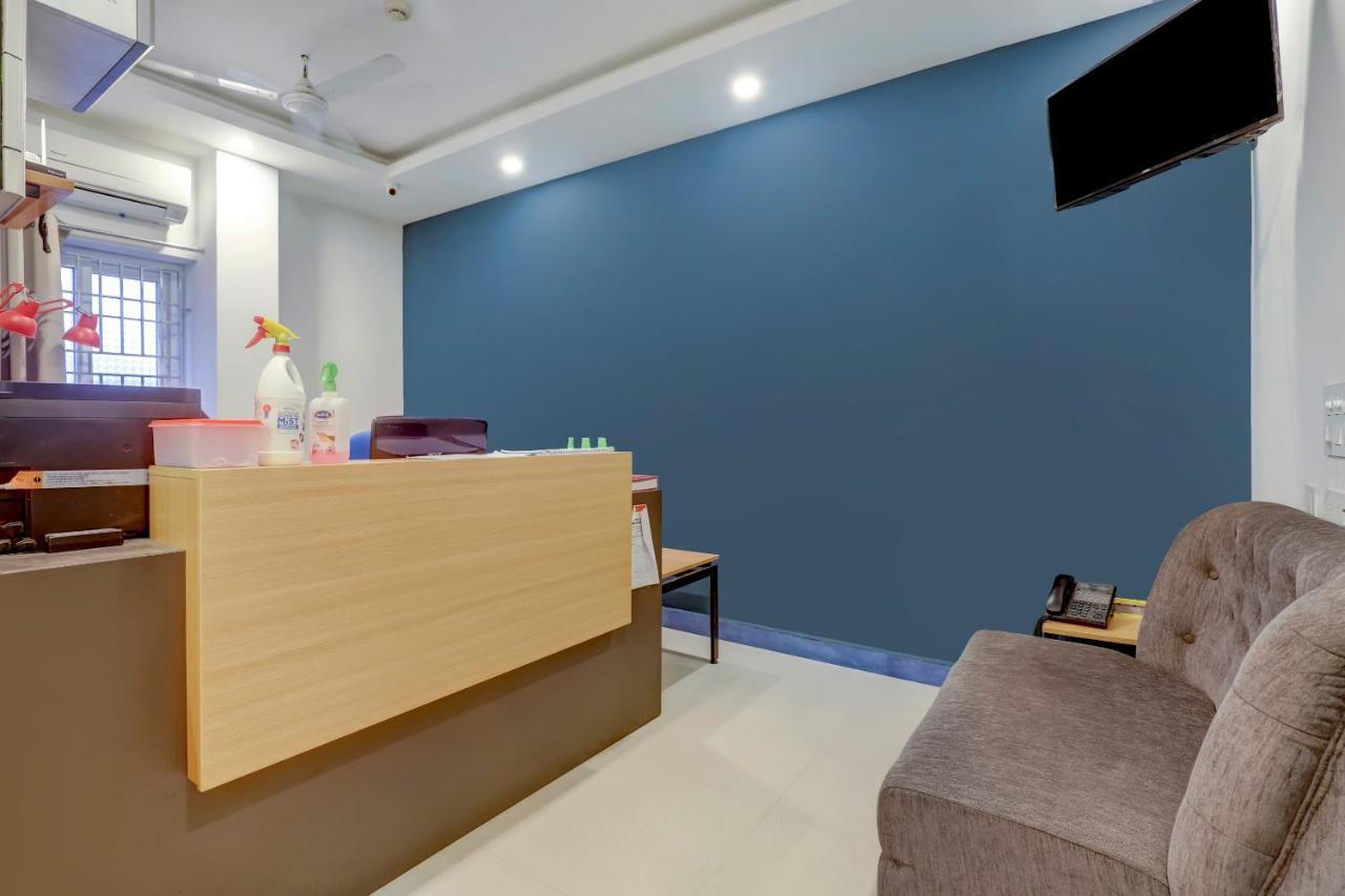 Super Oyo Silverkey Nanganallur Near Chennai International Airport Hotell Exteriör bild