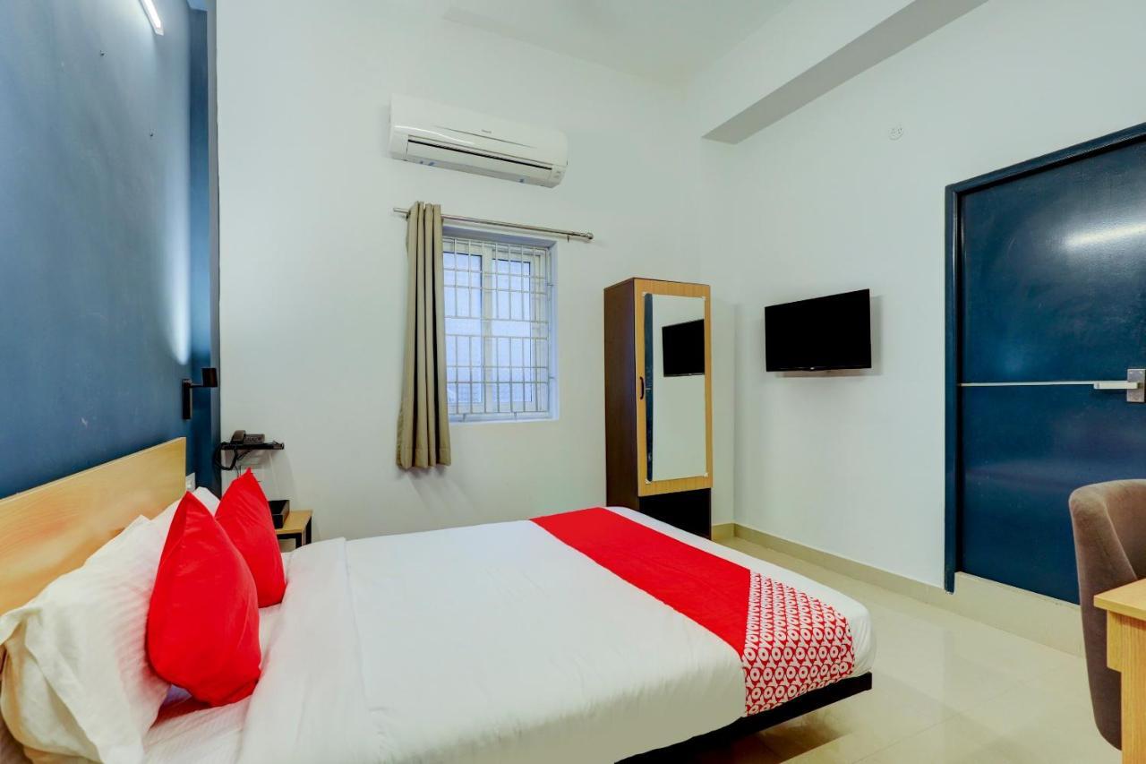 Super Oyo Silverkey Nanganallur Near Chennai International Airport Hotell Exteriör bild